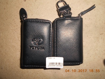 Ключница с логотипом Toyоta кожа черная