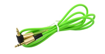 Аудио  кабель с 3,5 на 3,5 Am-Am (1,0м) круглый, угловой, зеленый 3 контакта
